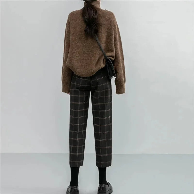 British-Style Plaid Pencil Pants