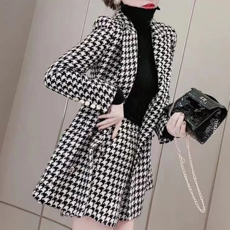 Elegant Houndstooth Plaid Suit