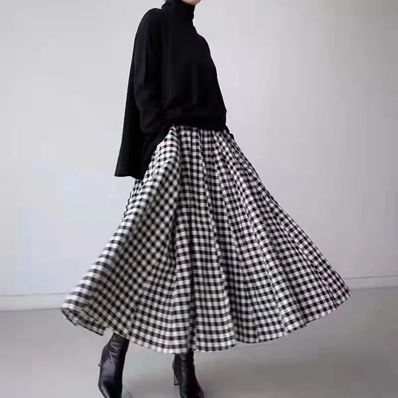 Qiukichonson High-Waisted Plaid Maxi Skirt