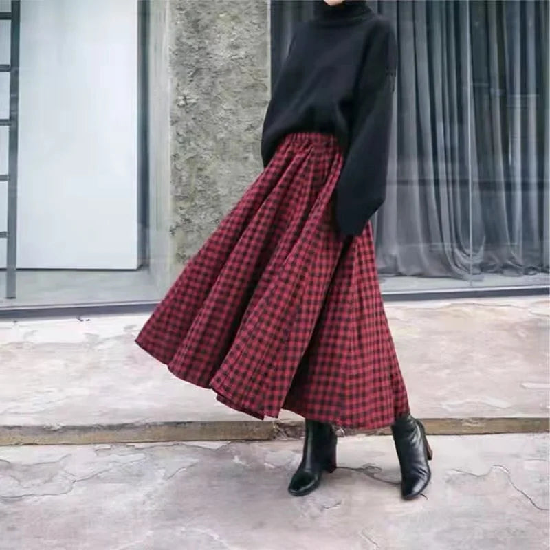 Qiukichonson High-Waisted Plaid Maxi Skirt