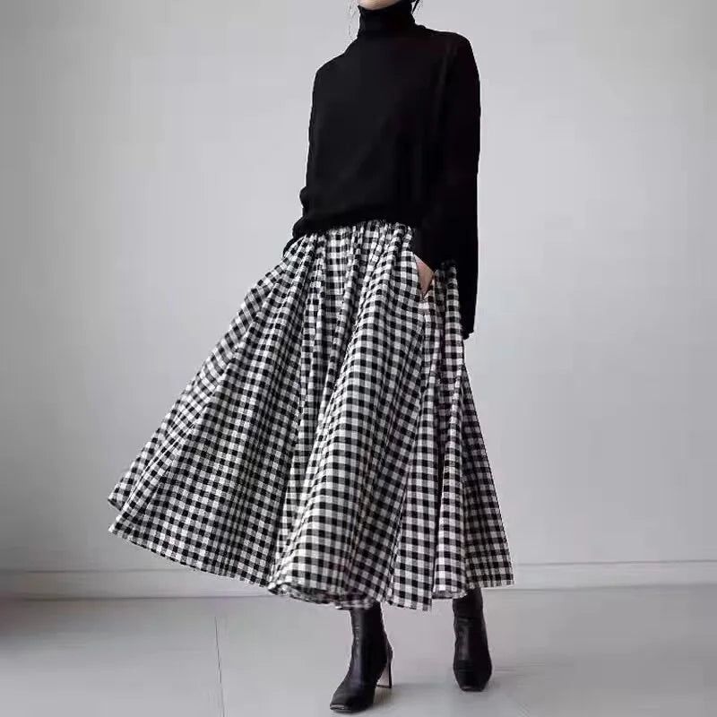 Qiukichonson High-Waisted Plaid Maxi Skirt